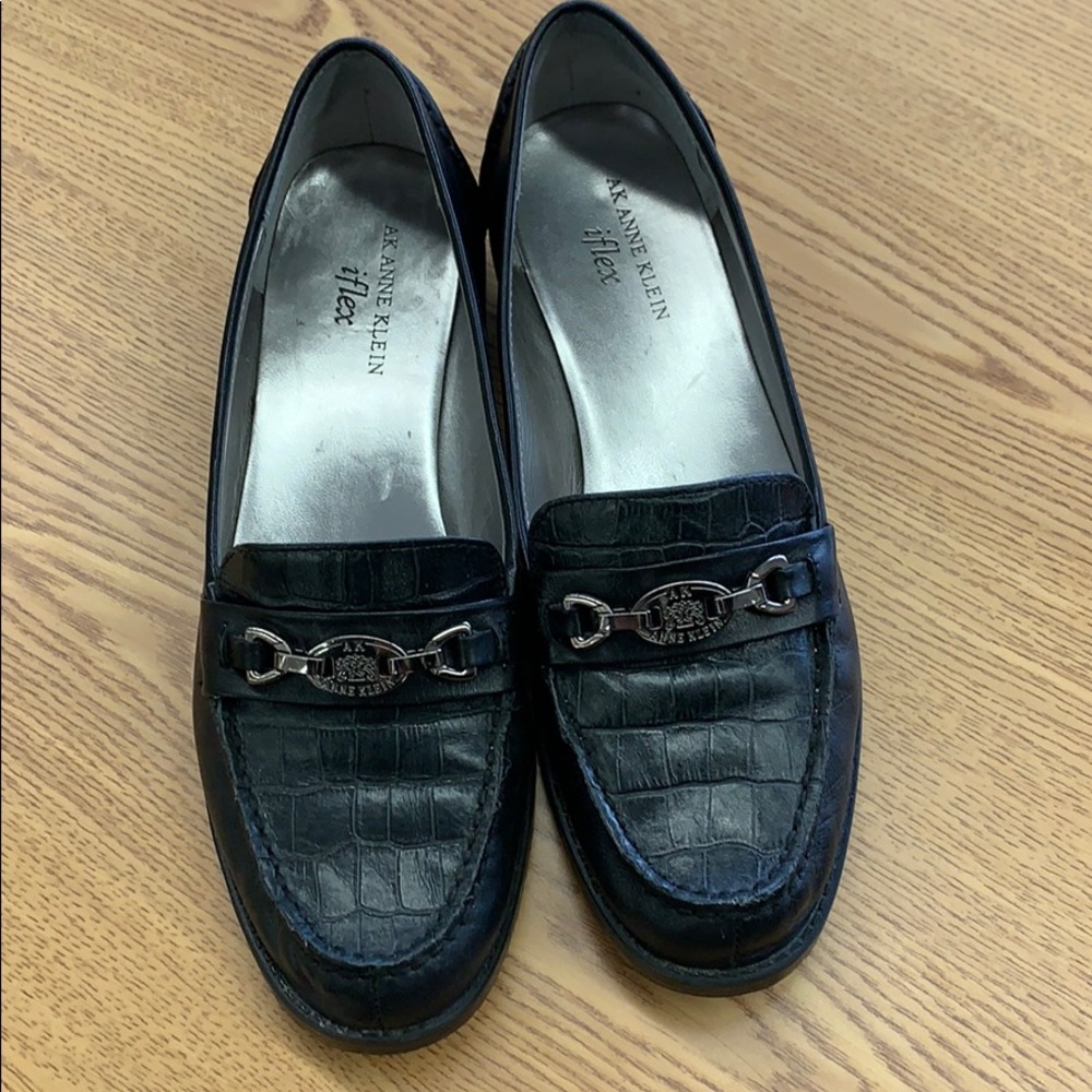 AK Anne Klein Leather loafer 8m